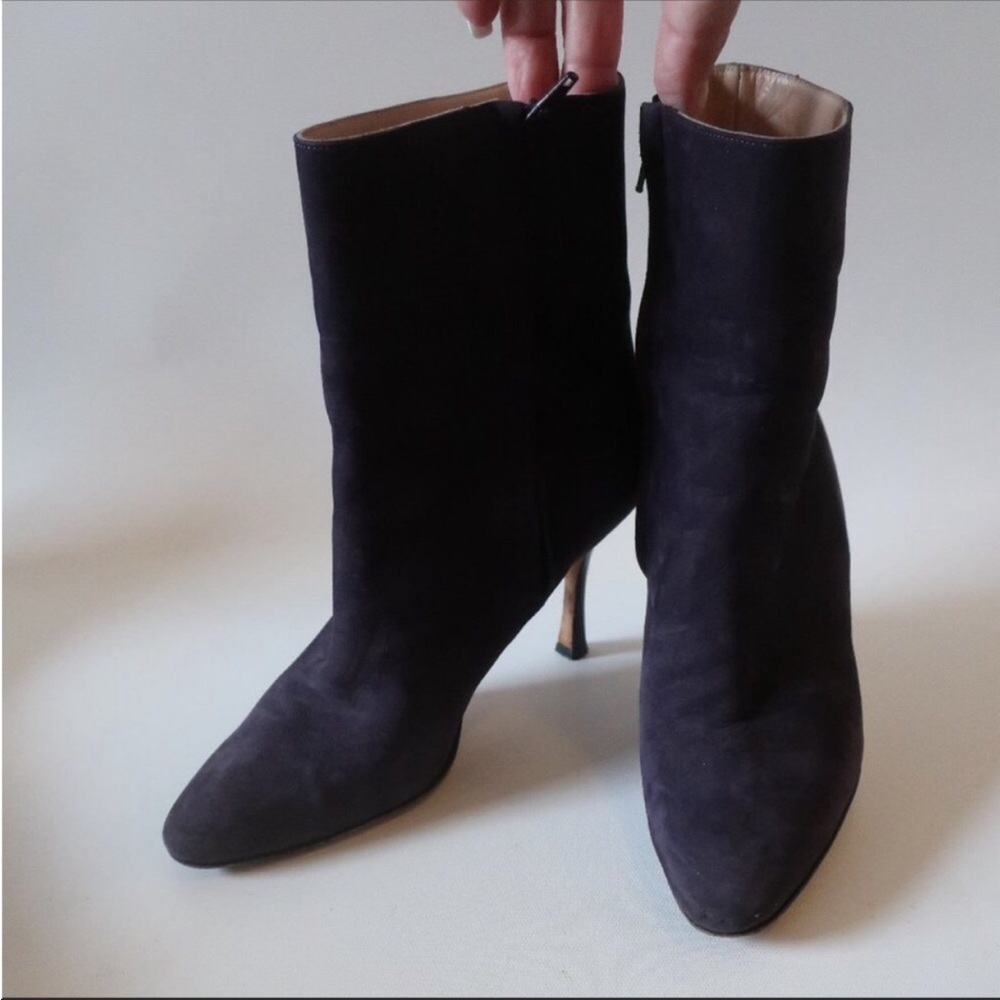 Manolo Blahnik Suede Boots sz 38